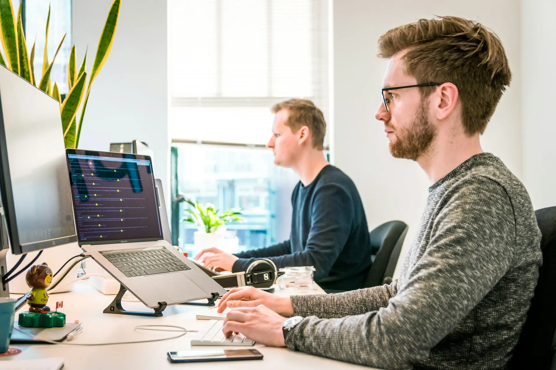 SaaS founders and digital agencies using Hong Kong company